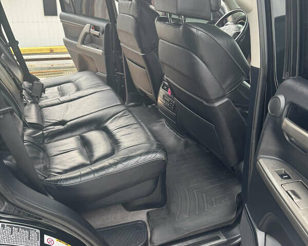 Чорний Тойота Ленд Крузер, об'ємом двигуна 4.46 л та пробігом 390 тис. км за 27000 $, фото 8 на Automoto.ua