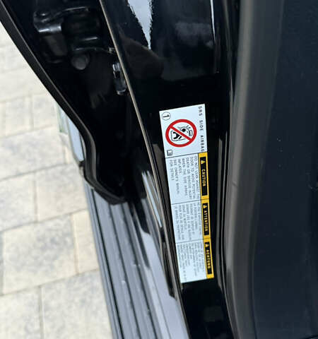 Чорний Тойота Ленд Крузер, об'ємом двигуна 4.46 л та пробігом 264 тис. км за 29000 $, фото 45 на Automoto.ua