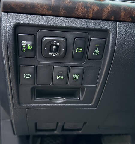 Чорний Тойота Ленд Крузер, об'ємом двигуна 4.46 л та пробігом 264 тис. км за 29000 $, фото 46 на Automoto.ua