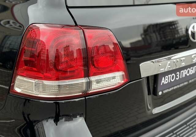 Чорний Тойота Ленд Крузер, об'ємом двигуна 4.5 л та пробігом 248 тис. км за 26069 $, фото 13 на Automoto.ua