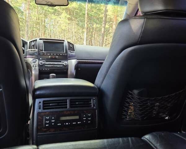 Черный Тойота Ленд Крузер, объемом двигателя 4.5 л и пробегом 364 тыс. км за 28900 $, фото 11 на Automoto.ua