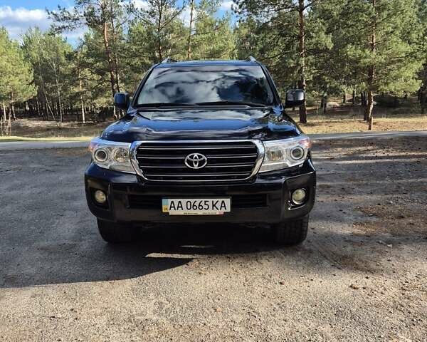 Черный Тойота Ленд Крузер, объемом двигателя 4.5 л и пробегом 364 тыс. км за 28900 $, фото 4 на Automoto.ua
