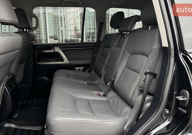 Чорний Тойота Ленд Крузер, об'ємом двигуна 4.5 л та пробігом 248 тис. км за 26069 $, фото 20 на Automoto.ua