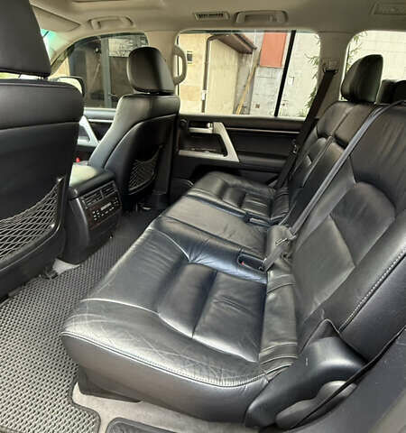 Чорний Тойота Ленд Крузер, об'ємом двигуна 4.46 л та пробігом 264 тис. км за 29000 $, фото 8 на Automoto.ua