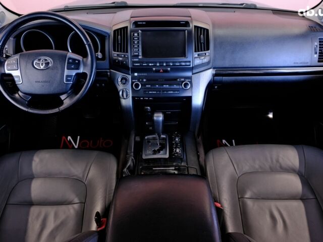 Черный Тойота Ленд Крузер, объемом двигателя 4.5 л и пробегом 241 тыс. км за 24900 $, фото 6 на Automoto.ua