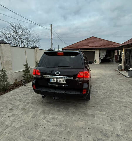 Чорний Тойота Ленд Крузер, об'ємом двигуна 4.46 л та пробігом 264 тис. км за 29000 $, фото 18 на Automoto.ua