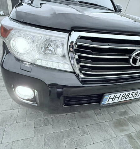 Чорний Тойота Ленд Крузер, об'ємом двигуна 4.46 л та пробігом 264 тис. км за 29000 $, фото 60 на Automoto.ua