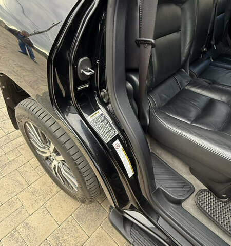 Чорний Тойота Ленд Крузер, об'ємом двигуна 4.46 л та пробігом 264 тис. км за 29000 $, фото 23 на Automoto.ua