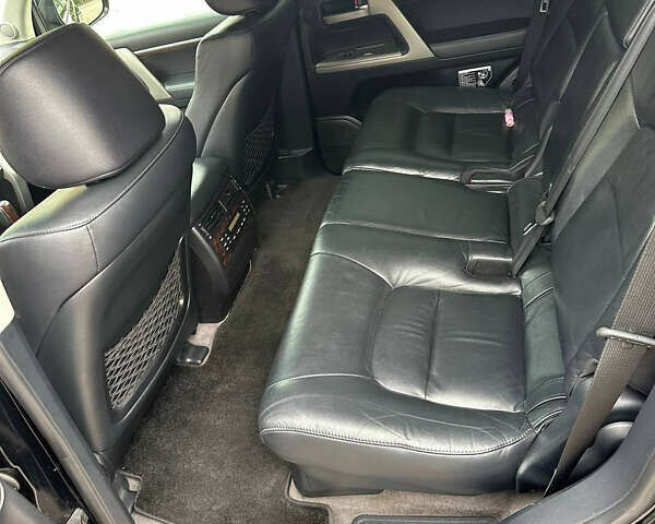 Черный Тойота Ленд Крузер, объемом двигателя 4.67 л и пробегом 290 тыс. км за 27000 $, фото 9 на Automoto.ua