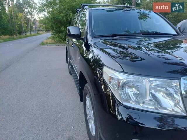 Черный Тойота Ленд Крузер, объемом двигателя 4.46 л и пробегом 335 тыс. км за 29990 $, фото 14 на Automoto.ua