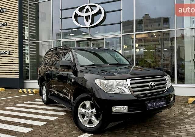 Чорний Тойота Ленд Крузер, об'ємом двигуна 4.5 л та пробігом 248 тис. км за 26069 $, фото 9 на Automoto.ua