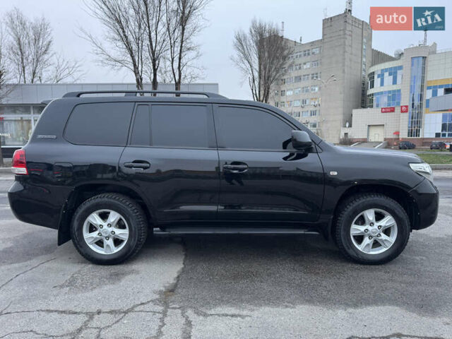 Черный Тойота Ленд Крузер, объемом двигателя 4.5 л и пробегом 335 тыс. км за 23500 $, фото 7 на Automoto.ua