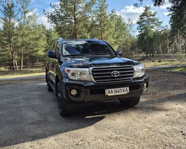 Черный Тойота Ленд Крузер, объемом двигателя 4.5 л и пробегом 364 тыс. км за 28900 $, фото 6 на Automoto.ua