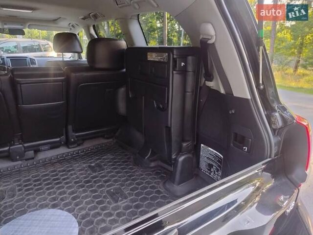 Черный Тойота Ленд Крузер, объемом двигателя 4.46 л и пробегом 335 тыс. км за 29990 $, фото 23 на Automoto.ua