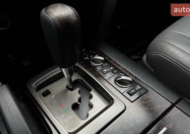 Чорний Тойота Ленд Крузер, об'ємом двигуна 4.5 л та пробігом 248 тис. км за 26069 $, фото 38 на Automoto.ua