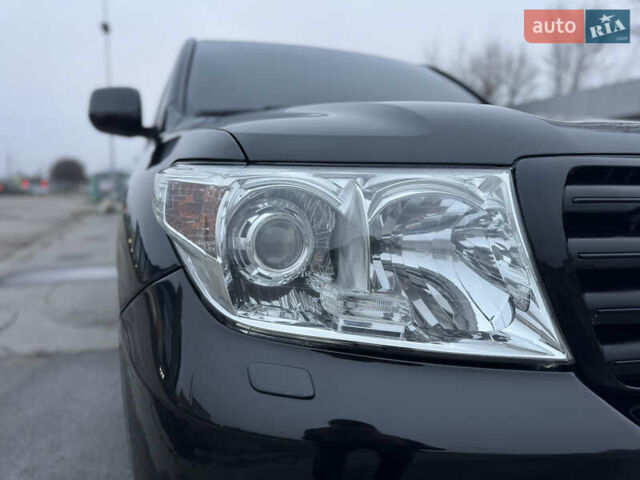 Черный Тойота Ленд Крузер, объемом двигателя 4.5 л и пробегом 335 тыс. км за 23500 $, фото 14 на Automoto.ua