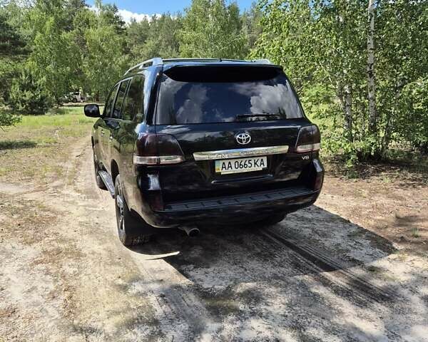 Черный Тойота Ленд Крузер, объемом двигателя 4.5 л и пробегом 364 тыс. км за 28900 $, фото 17 на Automoto.ua