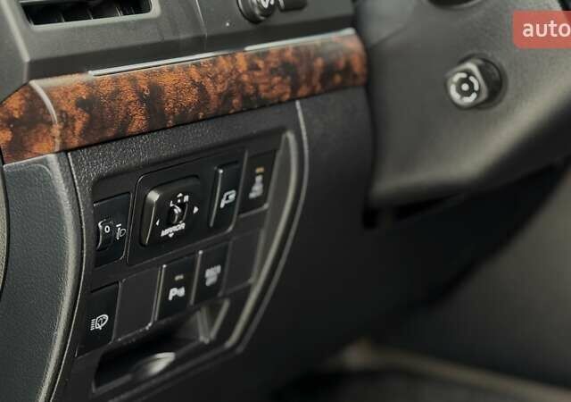 Чорний Тойота Ленд Крузер, об'ємом двигуна 4.5 л та пробігом 248 тис. км за 26069 $, фото 40 на Automoto.ua