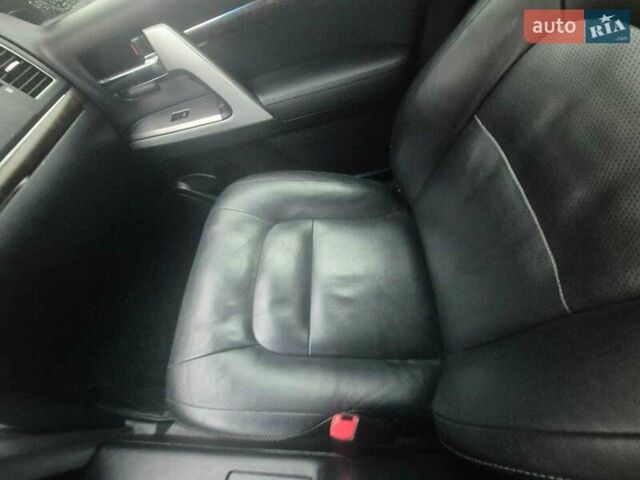 Чорний Тойота Ленд Крузер, об'ємом двигуна 4.46 л та пробігом 300 тис. км за 33000 $, фото 15 на Automoto.ua