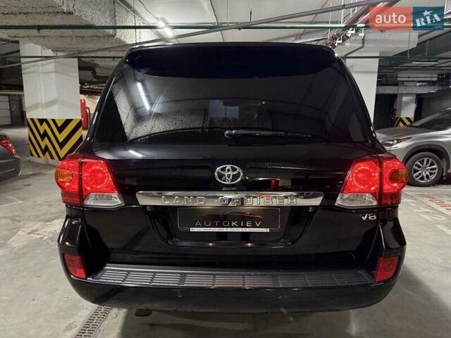 Чорний Тойота Ленд Крузер, об'ємом двигуна 4.5 л та пробігом 267 тис. км за 34900 $, фото 11 на Automoto.ua