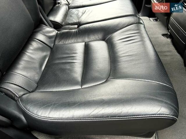 Черный Тойота Ленд Крузер, объемом двигателя 4.46 л и пробегом 149 тыс. км за 34700 $, фото 52 на Automoto.ua