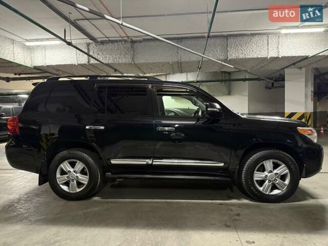 Чорний Тойота Ленд Крузер, об'ємом двигуна 4.5 л та пробігом 267 тис. км за 34900 $, фото 14 на Automoto.ua