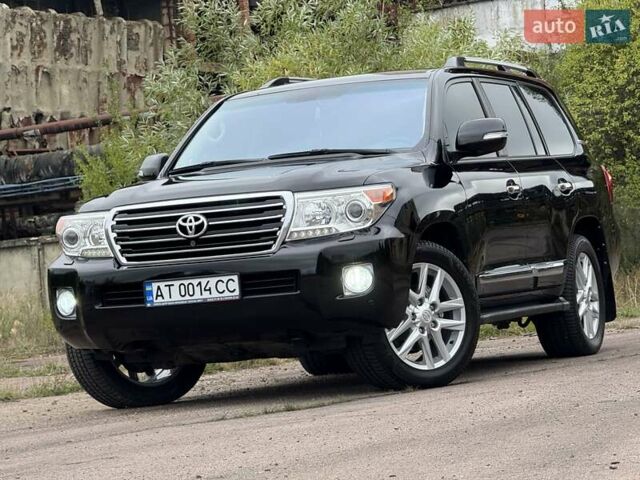 Черный Тойота Ленд Крузер, объемом двигателя 4.5 л и пробегом 174 тыс. км за 35500 $, фото 2 на Automoto.ua