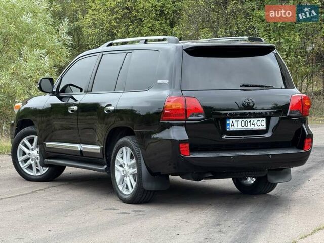 Черный Тойота Ленд Крузер, объемом двигателя 4.5 л и пробегом 174 тыс. км за 35500 $, фото 4 на Automoto.ua