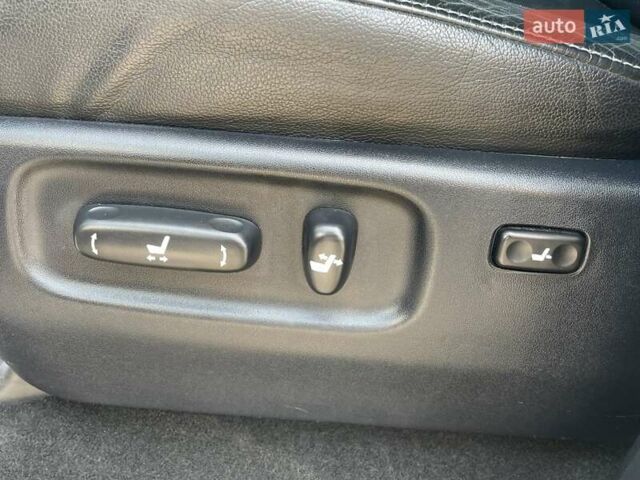 Черный Тойота Ленд Крузер, объемом двигателя 4.5 л и пробегом 338 тыс. км за 29500 $, фото 21 на Automoto.ua