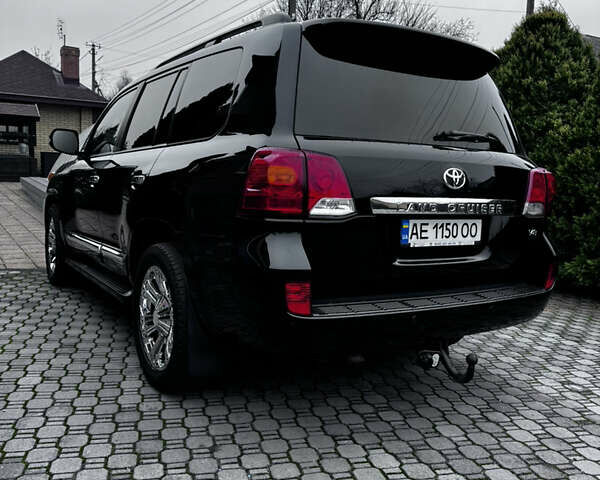 Черный Тойота Ленд Крузер, объемом двигателя 4.46 л и пробегом 260 тыс. км за 38000 $, фото 3 на Automoto.ua