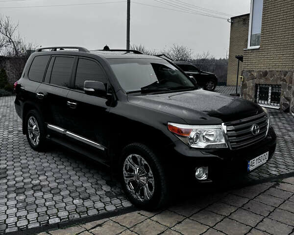 Черный Тойота Ленд Крузер, объемом двигателя 4.46 л и пробегом 260 тыс. км за 38000 $, фото 4 на Automoto.ua