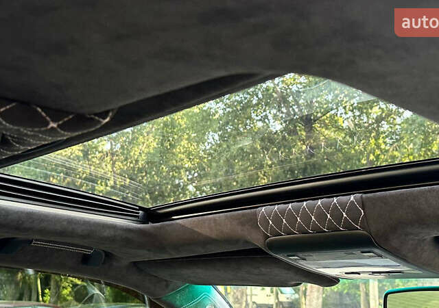 Чорний Тойота Ленд Крузер, об'ємом двигуна 4.46 л та пробігом 290 тис. км за 39000 $, фото 13 на Automoto.ua