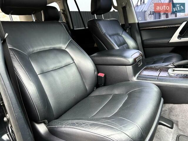 Черный Тойота Ленд Крузер, объемом двигателя 4.46 л и пробегом 149 тыс. км за 34700 $, фото 56 на Automoto.ua