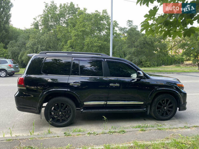 Черный Тойота Ленд Крузер, объемом двигателя 4.5 л и пробегом 200 тыс. км за 27000 $, фото 4 на Automoto.ua