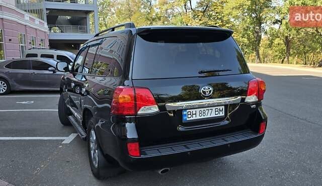 Чорний Тойота Ленд Крузер, об'ємом двигуна 4.61 л та пробігом 305 тис. км за 29000 $, фото 38 на Automoto.ua