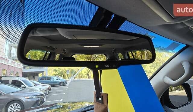 Чорний Тойота Ленд Крузер, об'ємом двигуна 4.61 л та пробігом 305 тис. км за 29000 $, фото 27 на Automoto.ua