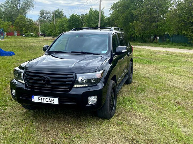 Черный Тойота Ленд Крузер, объемом двигателя 4.5 л и пробегом 201 тыс. км за 36000 $, фото 4 на Automoto.ua