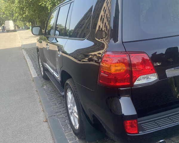 Черный Тойота Ленд Крузер, объемом двигателя 4.46 л и пробегом 100 тыс. км за 39500 $, фото 3 на Automoto.ua