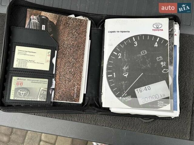 Черный Тойота Ленд Крузер, объемом двигателя 4.46 л и пробегом 149 тыс. км за 34700 $, фото 58 на Automoto.ua