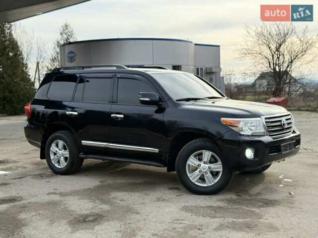 Черный Тойота Ленд Крузер, объемом двигателя 0 л и пробегом 219 тыс. км за 29600 $, фото 90 на Automoto.ua