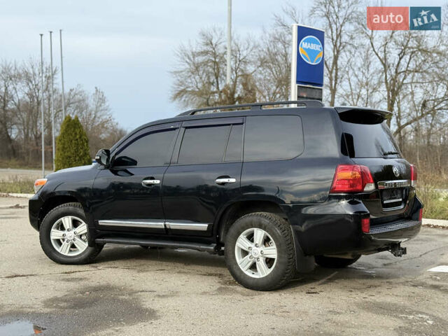 Черный Тойота Ленд Крузер, объемом двигателя 0 л и пробегом 219 тыс. км за 29600 $, фото 95 на Automoto.ua