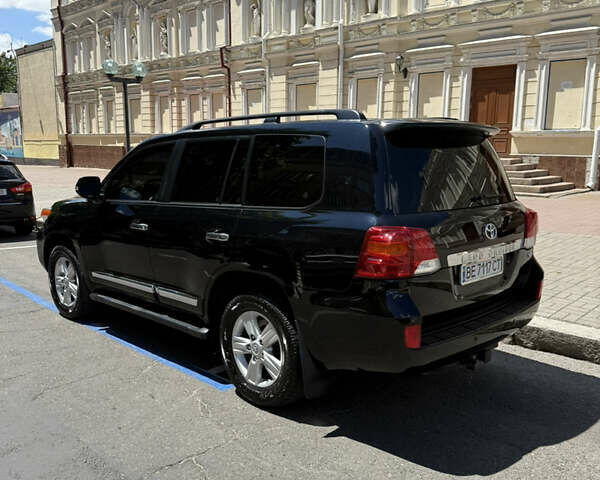 Черный Тойота Ленд Крузер, объемом двигателя 4.61 л и пробегом 190 тыс. км за 36000 $, фото 3 на Automoto.ua