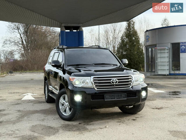 Черный Тойота Ленд Крузер, объемом двигателя 0 л и пробегом 219 тыс. км за 29600 $, фото 91 на Automoto.ua