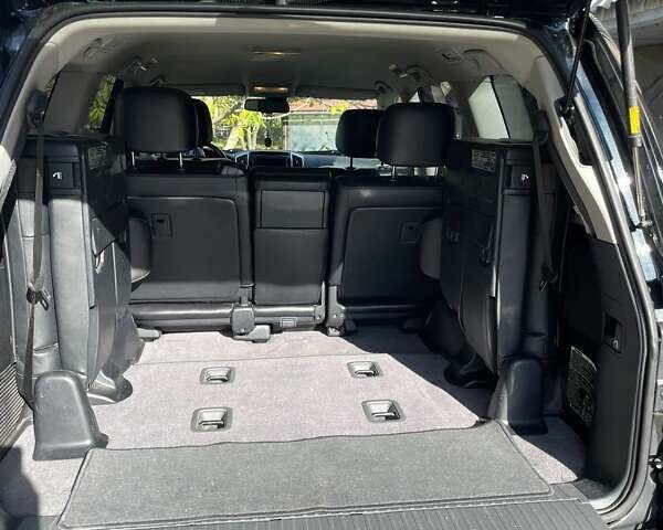 Черный Тойота Ленд Крузер, объемом двигателя 4.46 л и пробегом 129 тыс. км за 41000 $, фото 33 на Automoto.ua