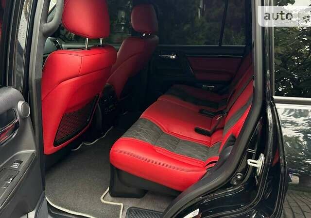 Черный Тойота Ленд Крузер, объемом двигателя 4.46 л и пробегом 268 тыс. км за 33900 $, фото 7 на Automoto.ua