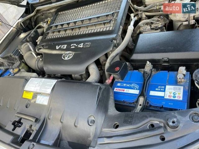 Черный Тойота Ленд Крузер, объемом двигателя 4.46 л и пробегом 129 тыс. км за 41000 $, фото 20 на Automoto.ua