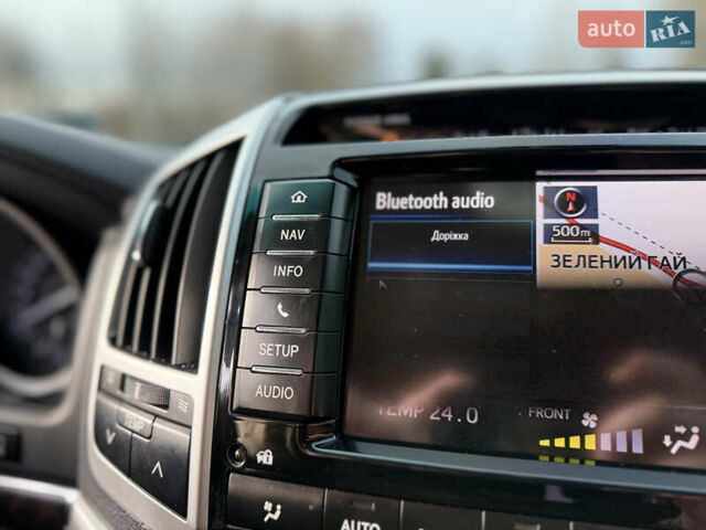 Черный Тойота Ленд Крузер, объемом двигателя 0 л и пробегом 219 тыс. км за 29600 $, фото 62 на Automoto.ua