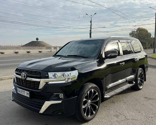 Черный Тойота Ленд Крузер, объемом двигателя 4.5 л и пробегом 189 тыс. км за 34000 $, фото 3 на Automoto.ua