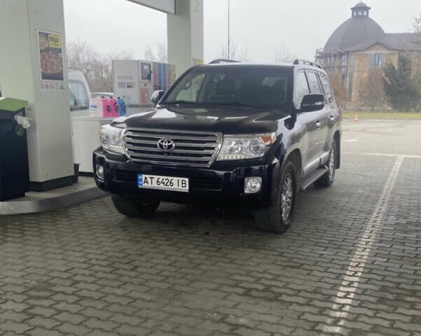 Черный Тойота Ленд Крузер, объемом двигателя 4.46 л и пробегом 285 тыс. км за 38000 $, фото 19 на Automoto.ua