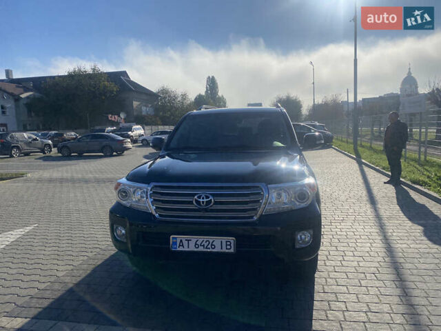 Черный Тойота Ленд Крузер, объемом двигателя 4.46 л и пробегом 285 тыс. км за 38000 $, фото 18 на Automoto.ua
